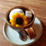 เมนูของร้าน Farm to Table ไฮด์เอาท์