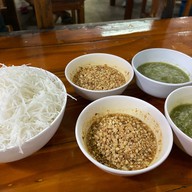 กวี เมี่ยงปลาเผา