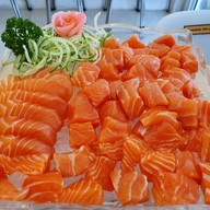 อ้อมกอดซูชิ นครสวรรค์