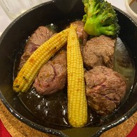 Wine & Grill ELFARO BKK