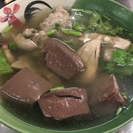 เมนูของร้าน เกาเหลาเลือดหมูระยอง