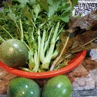 แซ่บถาวร(ข้าวยำไก่แซ่บ)