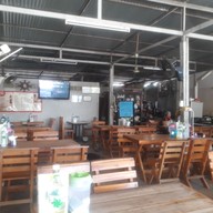 บรรยากาศ เจ๊หมูแสนสุขสุกี้เป็ดย่าง