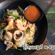 โรงรถคาเฟ่