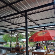 ร้านยีเอียด ร้านอาหารยีเอียด