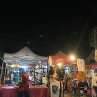 ตลาดนัดกรีนเดย์ไนท์
