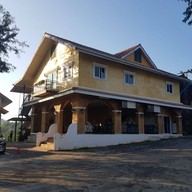 สามประสบรีสอร์ท