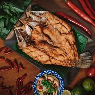 สวนอาหารเรือนแสนสุข