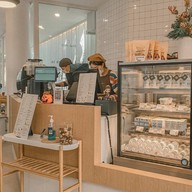 บรรยากาศ Fresh&Mild since 1992