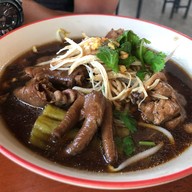 เมนูของร้าน เจ๊ปูราชาไก่ตุ๋นมะระ เบตง