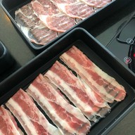 Shabu De Bear Muang Thong Thanee at Beehive building