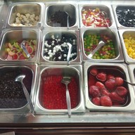 น้ำแข็งใสหลังโรงเรียนวีรนาท (0938934849)