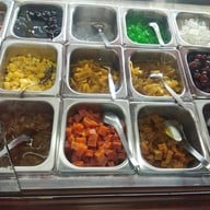 น้ำแข็งใสหลังโรงเรียนวีรนาท (0938934849)