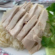 เจ๊น้อยข้าวมันไก่