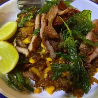 ร้านลาบป้าวรรณาด่านกักลาว ท่าเสา ต้นตำหรับ สาขาท่าเสา ต้นตำหรับป้าวรรณา