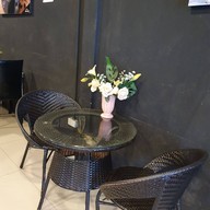 ชาวดอยคอฟฟี่ แอนด์บับเบิ้ลที แยก รพ. ร้อยเอ็ด