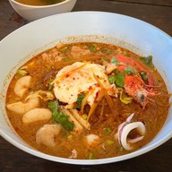 ชามโต'เตี๋ยวต้มยำ จันทบุรี