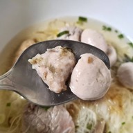 ก๋วยเตี๋ยวอนามัย Thai Taste Hub Mahanakorn CUBE