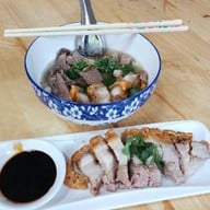 ก๋วยจั๊บ 3 วัน (สาขาปิ่นเกล้า) ปิ่นเกล้า