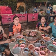 นายศรหมูกะทะ