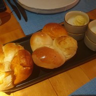 เมนูของร้าน Pebbles Bar and Grill