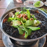 เมนูของร้าน อิ่มอร่อยปลาแม่น้ำ