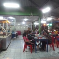 บรรยากาศ ร้านข้าวต้มฅนเห็น 1 ร้านข้าวต้มฅนเห็น1(ดั้งเดิม)