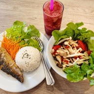 เมนูของร้าน Salad House Sriracha ศรีราชานคร