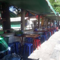บรรยากาศ ร้านส้มตำคุณโอปากแดง
