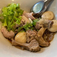 เมนูของร้าน เท็กซัส ก๋วยเตี๋ยวหมูน้ำแดงสูตรเด็ด