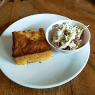 เมนูของร้าน The Duke's ริมน้ำปิง