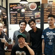 ร้านอีสานตำแซ่บอินดี้ดาวคะนอง