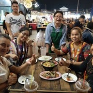 ร้านอีสานตำแซ่บอินดี้ดาวคะนอง