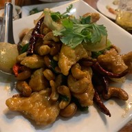 ร้านเพาะรัก@บ้านไร่อาจารย์หนวด