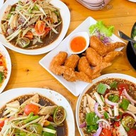 ตำแรดแซ่บนัวByเจ้ต๊อกแต๊ก กำแพงเพชร