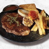 Mama Steak Praya Suren