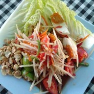 ส้มตำ ตัวแม่ (ตำ ยำ ต้ม น้ำปั่น ) ข้างศรีสวัสดิ์สาขาแยกบ้านบุญส่ง