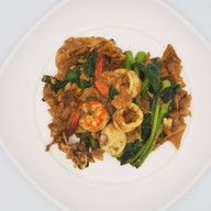 จูนราดหน้ายอดผัก