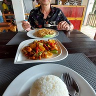 ใบตอง วิว