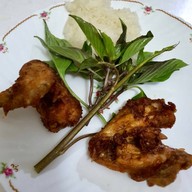 ร้านร่มโพธิ์