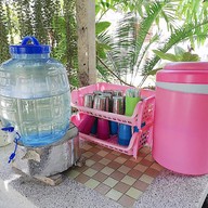 ทรงภพเตี๋ยวและข้าวซอย บ้านสวน