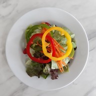 จุ่ม จี่ ย่าง  ซอยวัดพระเงิน .ย้ายมาจาก BB Market ซอยวัดพระเงิน