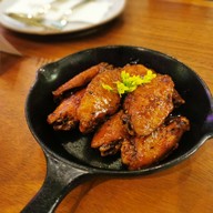 INVITE Restaurant and Bar