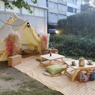 INVITE Restaurant and Bar