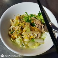 เมนูของร้าน สุกี้ช้างเผือก ประตูช้างเผือก