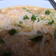 เมนูของร้าน ขนมจีนป้าไร (เจ้าเก่าหลังวัดดอกเอื้อง)