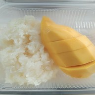 เจ๊รัตน์หัวอิฐ ข้าวเหนียวมะม่วง 1