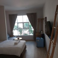 Seaman Resort