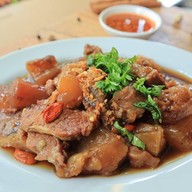 เมนูของร้าน นิวอายเตี๋ยวตุ๋น