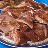 เมนูของร้าน เป็ดพะโล้ ข้างโรงรับจำนำนนทบุรี (เจ้าเก่า) ไม่มีสาขาอื่น